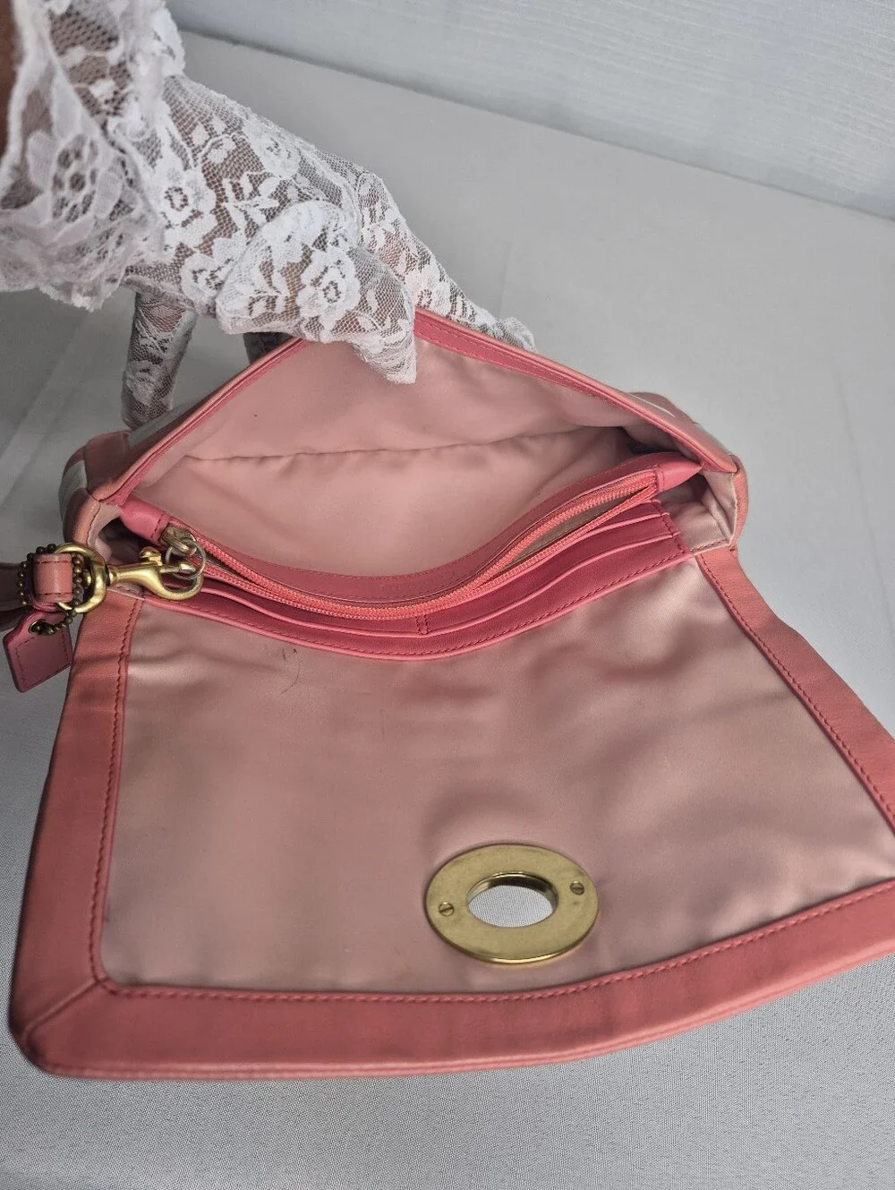 Coach Pink & White Two-Tone Leather Handbag Set EUC